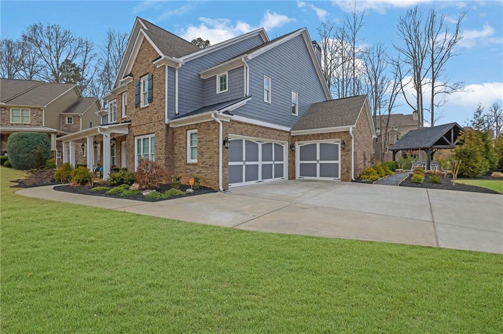 1366 Kings Park Dr., Kennesaw, GA 30152