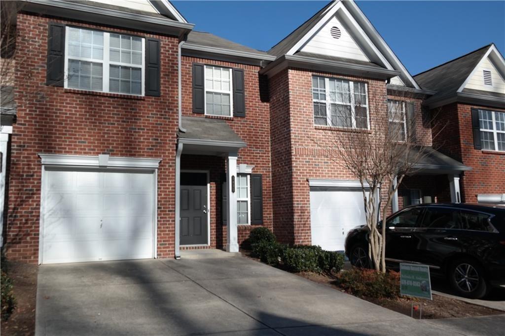 3835 Pleasant Oaks Dr., Lawrenceville, GA 30044