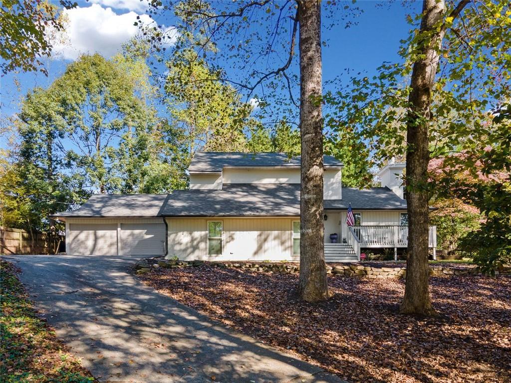 4861 Karls Gate Dr., Marietta, GA 30068