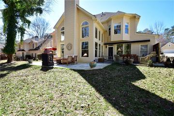 167 Championship Ct., Fayetteville, GA 30215