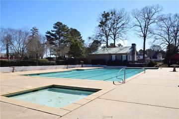 167 Championship Ct., Fayetteville, GA 30215