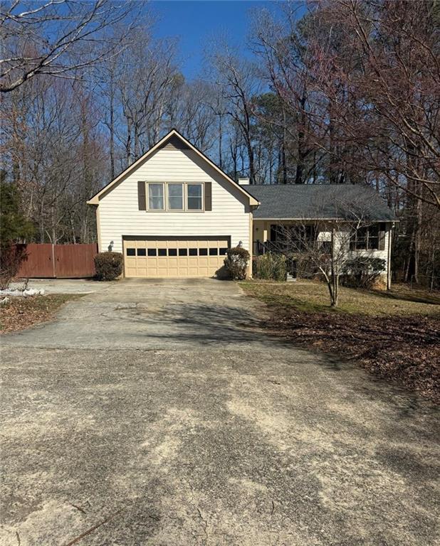 1531 Glendale Dr., Lawrenceville, GA 30043
