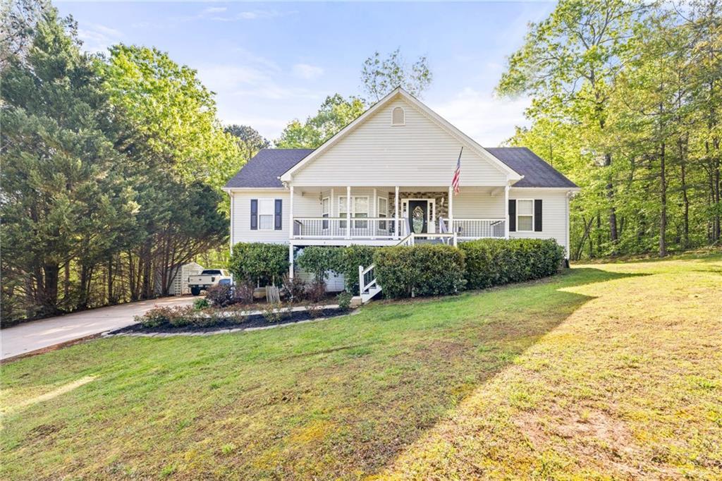 99 E Windsor Way, Dawsonville, GA 30534