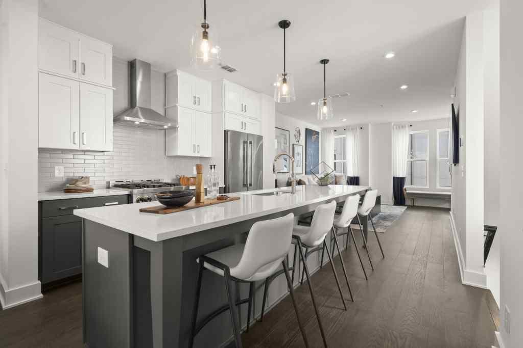 201 New St. #1102-8, Decatur, GA 30030