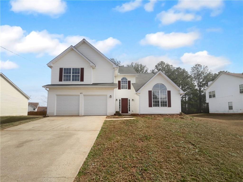 4200 Flakes Mill Manor Ln., Ellenwood, GA 30294