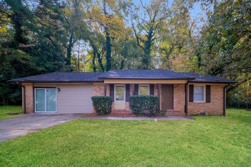 5411 Louis Xiv Ln., Atlanta, GA 30349