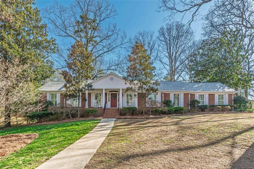731 Pine Valley Rd., Mableton, GA 30126