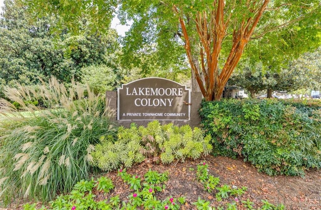 284 Lakemoore Dr. #E, Atlanta, GA 30342