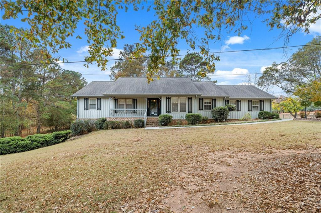 5252 Allen Rd., Oakwood, GA 30566