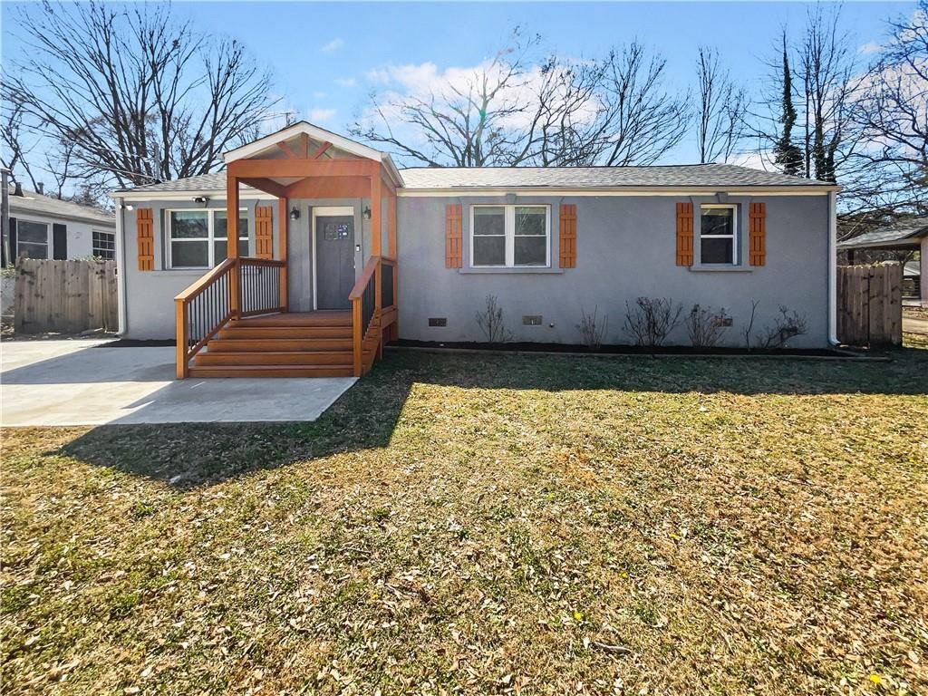2548 Loghaven Dr., Atlanta, GA 30318