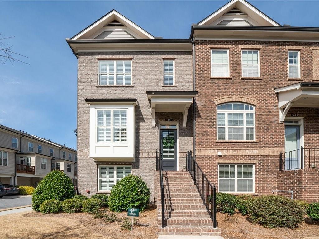 1071 Township Sq., Alpharetta, GA 30022