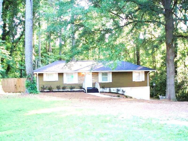 2959 Meadowview Dr., Atlanta, GA 30316