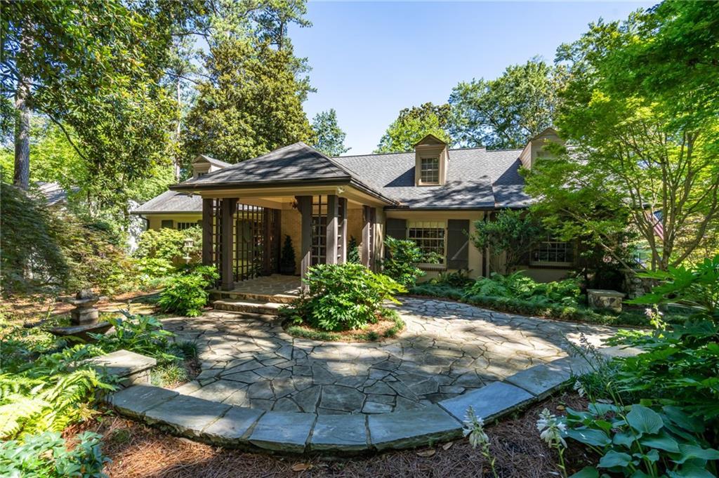 690 Old Ivy Rd., Atlanta, GA 30342