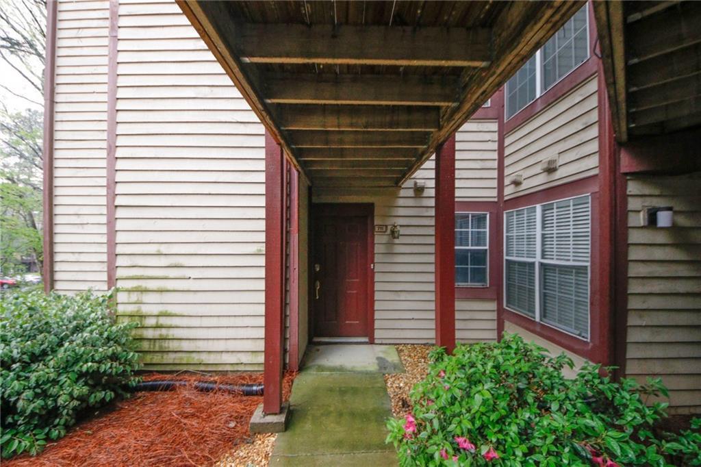 711 Cypress Pointe St., Johns Creek, GA 30022
