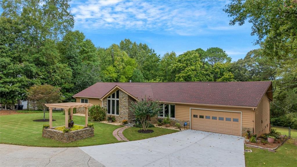 12040 Old Mountain Park Rd., Roswell, GA 30075