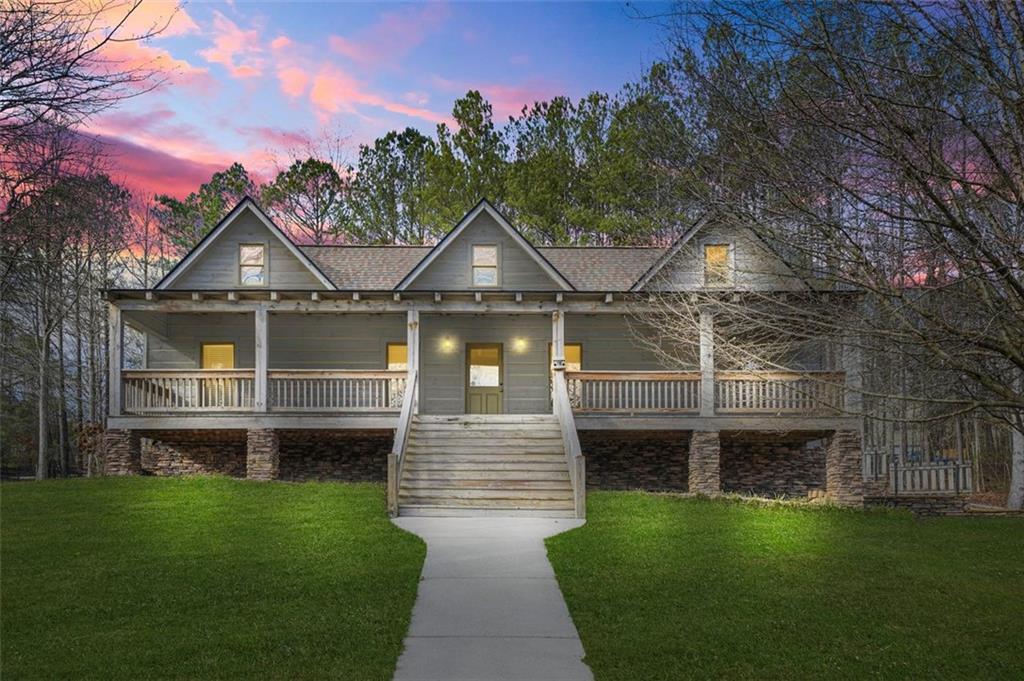 542 Schoolhouse Rd., Rockmart, GA 30153