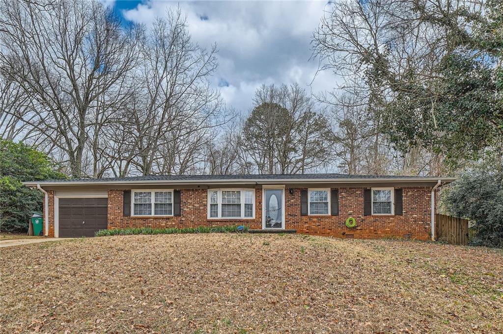 2248 Greenway Drive, Decatur, GA 30035