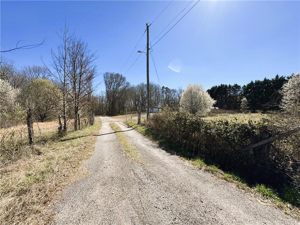5088 Highway 82 Spur, Commerce, GA 30529
