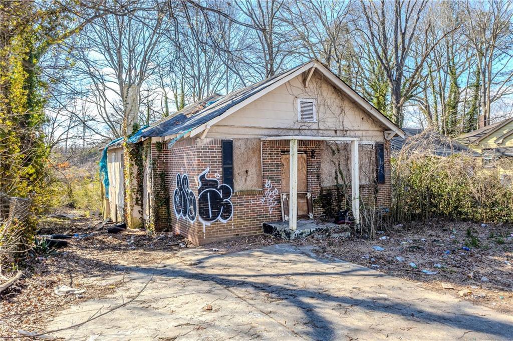 1340 North Avenue Ave., Atlanta, GA 30318