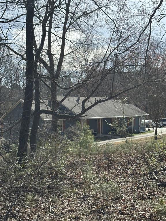 5565 Hog Mountain Rd., Flowery Branch, GA 30542