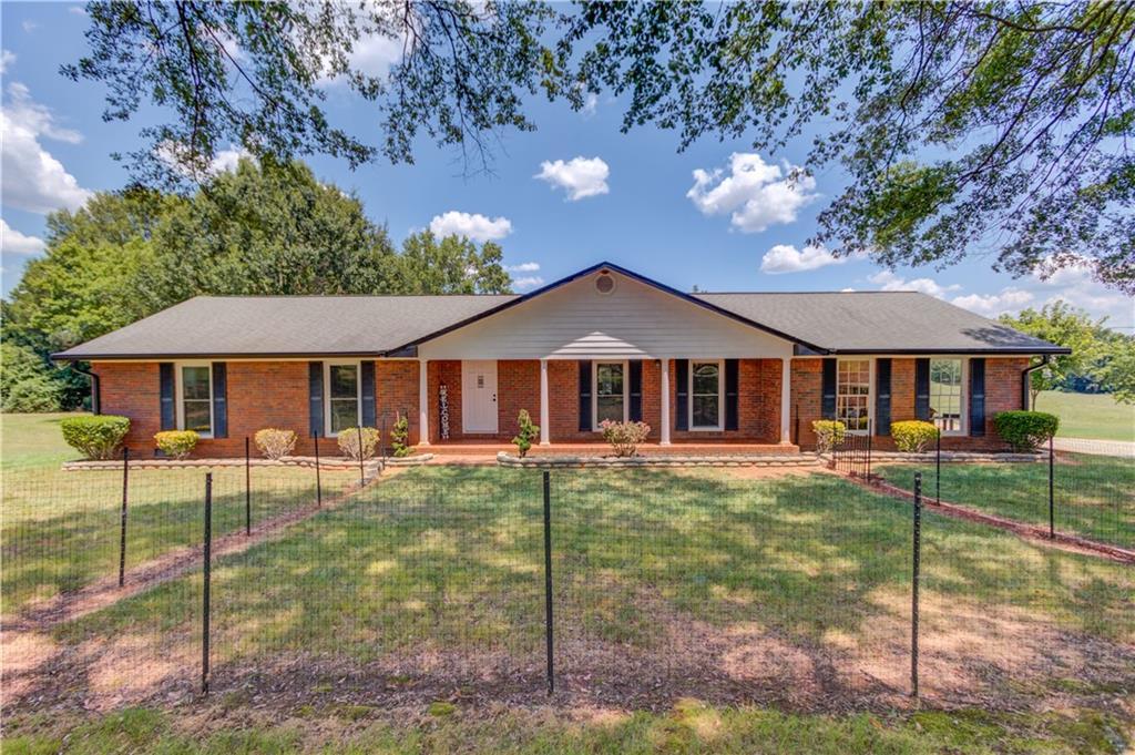 181 Grisham Rd., Carnesville, GA 30521