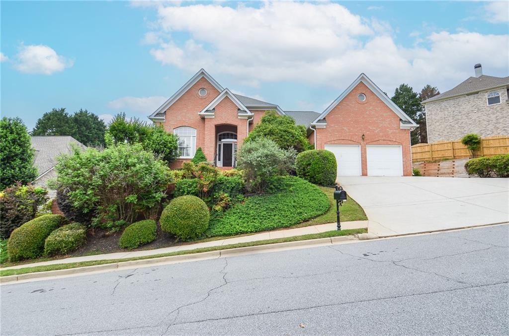 11385 Donnington Dr., Duluth, GA 30097