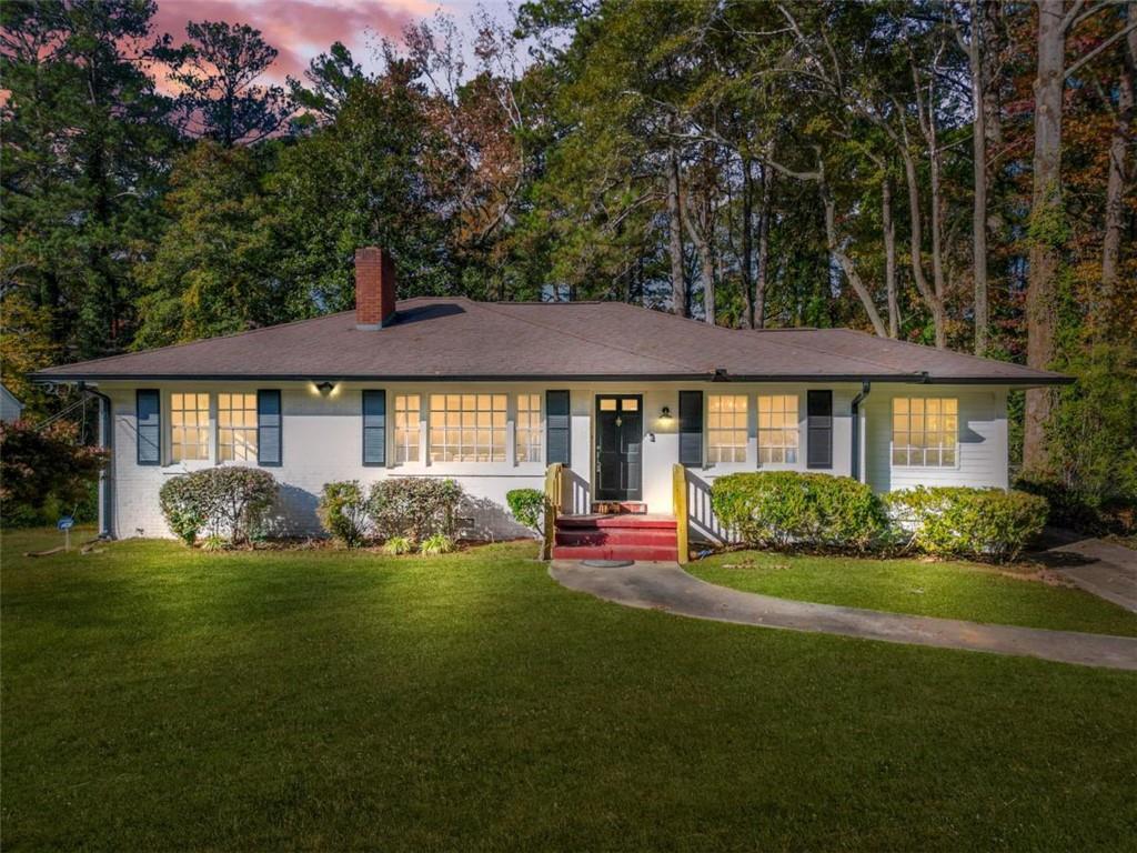 1403 Centra Villa Dr., Atlanta, GA 30311
