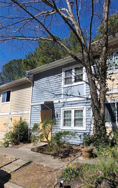 524 Northridge Crossing Dr., Atlanta, GA 30350