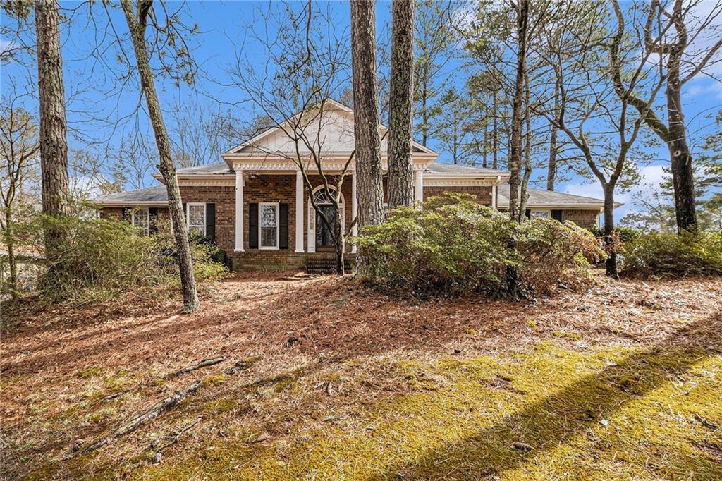 405 Putting Green Ln., Roswell, GA 30076