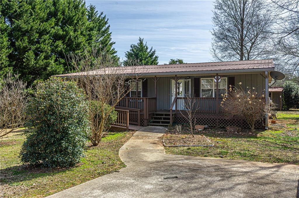 10 Pinewood Dr., Dahlonega, GA 30533