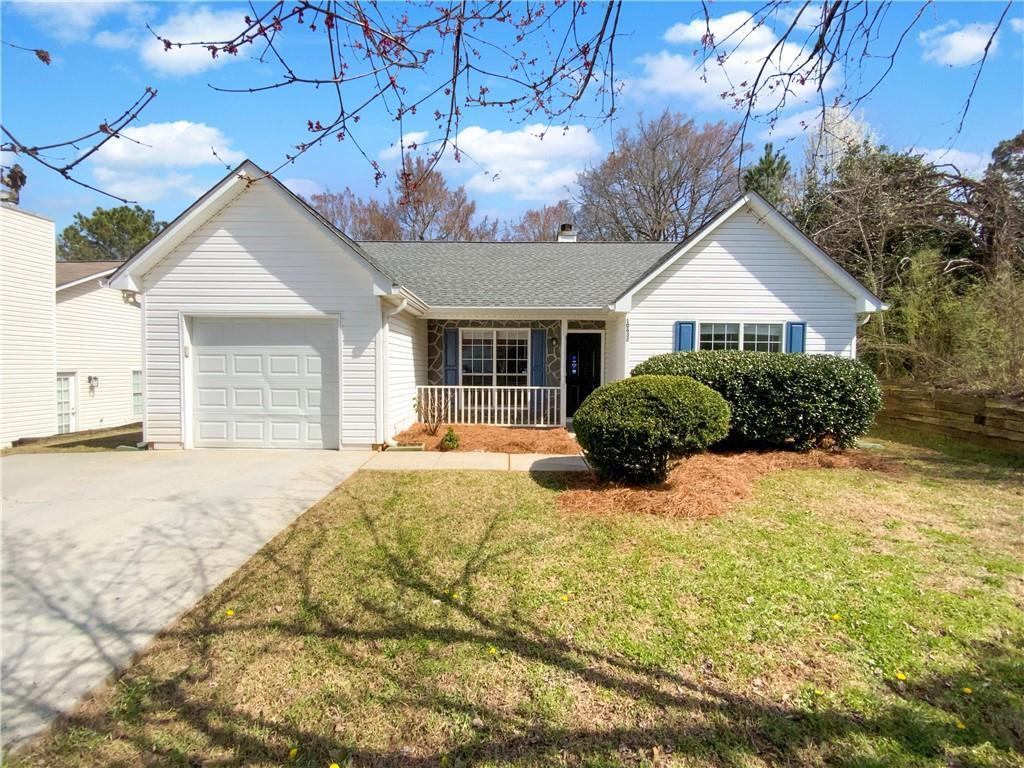 10632 Pine Forest Ln., Jonesboro, GA 30238