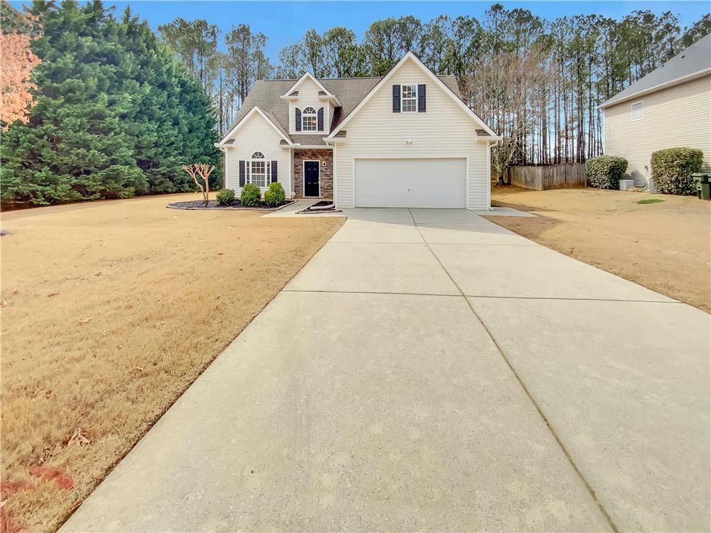 111 Ivy Springs Dr., Dallas, GA 30132