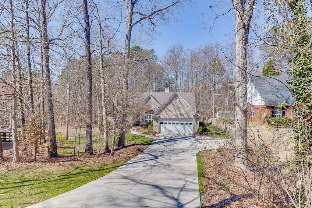 6238 Huckleberry Ridge, Flowery Branch, GA 30542