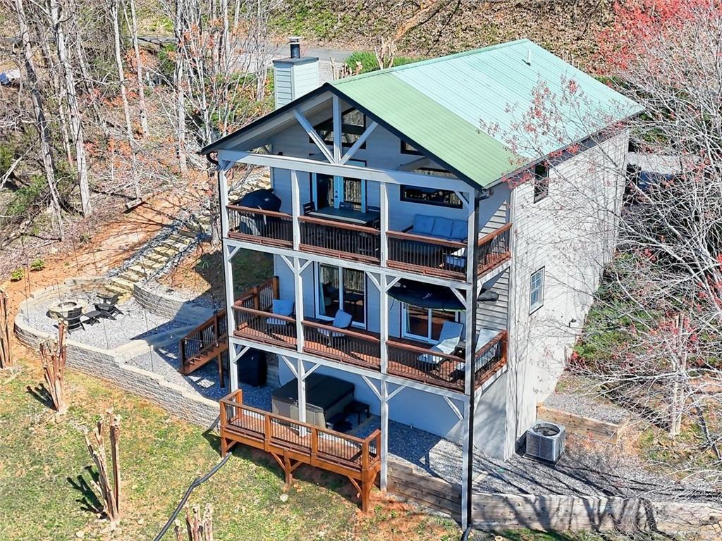 182 Doe Tr., Hiawassee, GA 30546