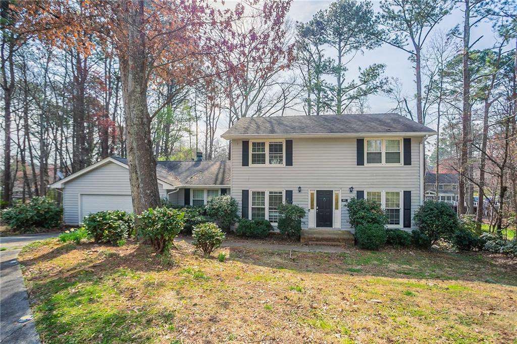 4641 Waterford Ct., Atlanta, GA 30338