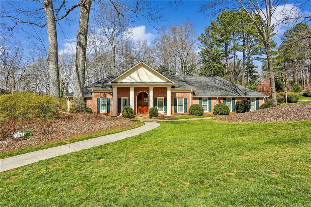 11765 Mountain Laurel Dr., Roswell, GA 30075