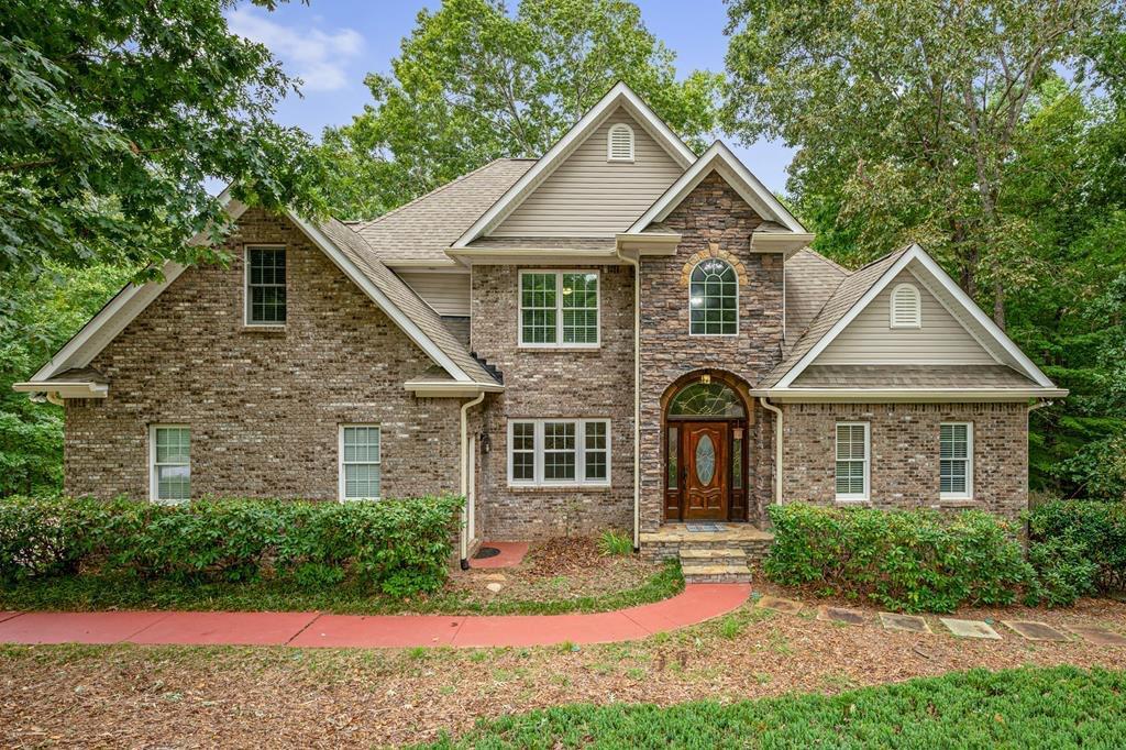 55 Rhododendron Ln., Talking Rock, GA 30175