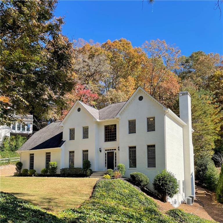 2115 Azalea Dr., Roswell, GA 30075