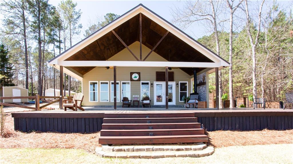 518 Rockville Springs Dr., Eatonton, GA 31024
