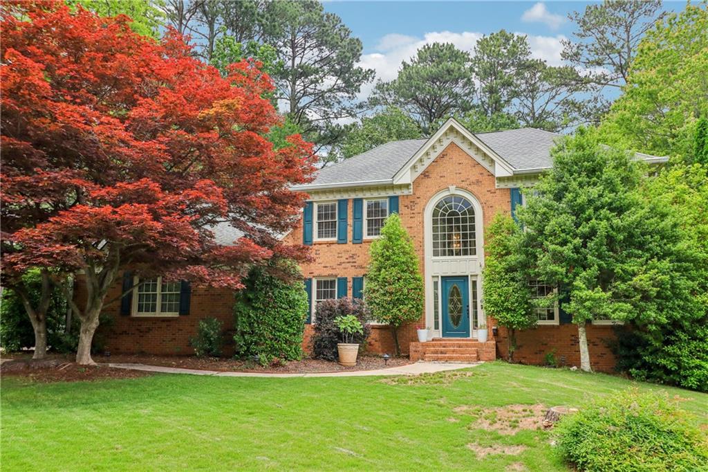 828 Guinevere Way, Lilburn, GA 30047