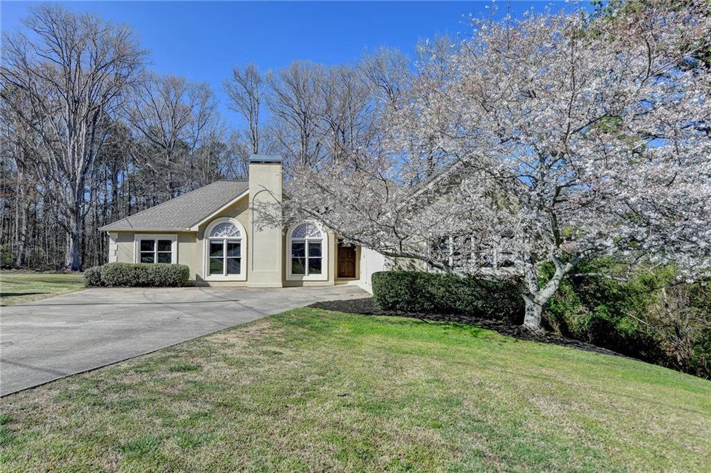 1450 Pinyon Pl., Lawrenceville, GA 30043