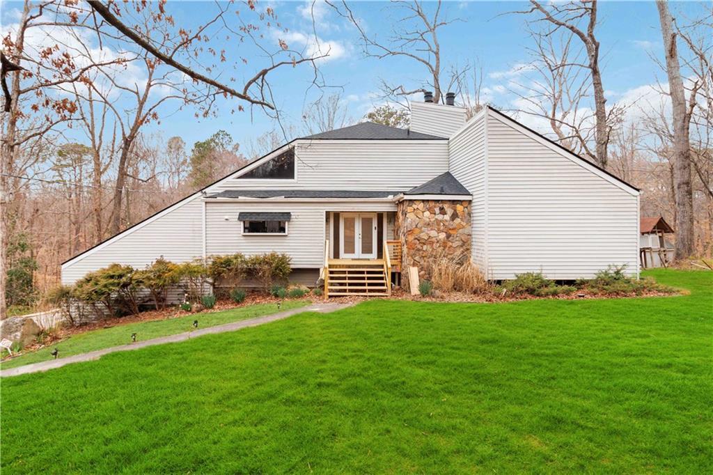 2125 Datona Dr., Atlanta, GA 30331