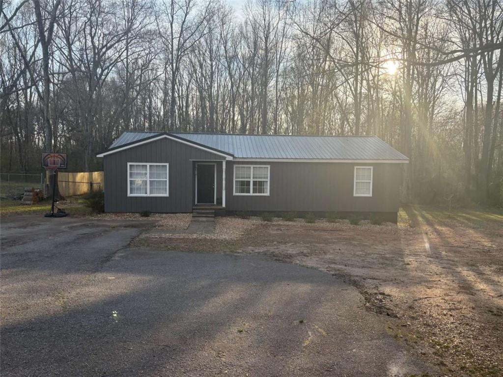 7317 Highway 82 Spur, Maysville, GA 30558