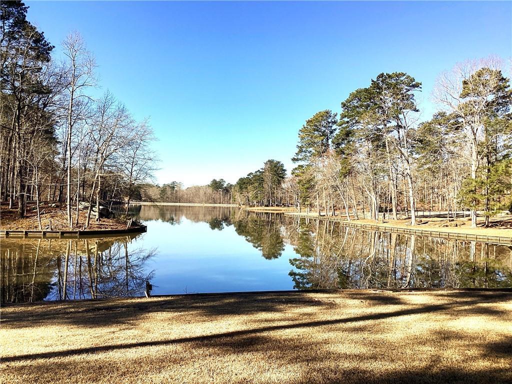 2504 Loch View Ct., Conyers, GA 30094