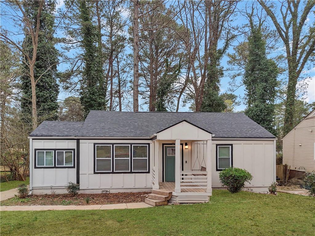 1330 Lanvale Dr., Atlanta, GA 30310