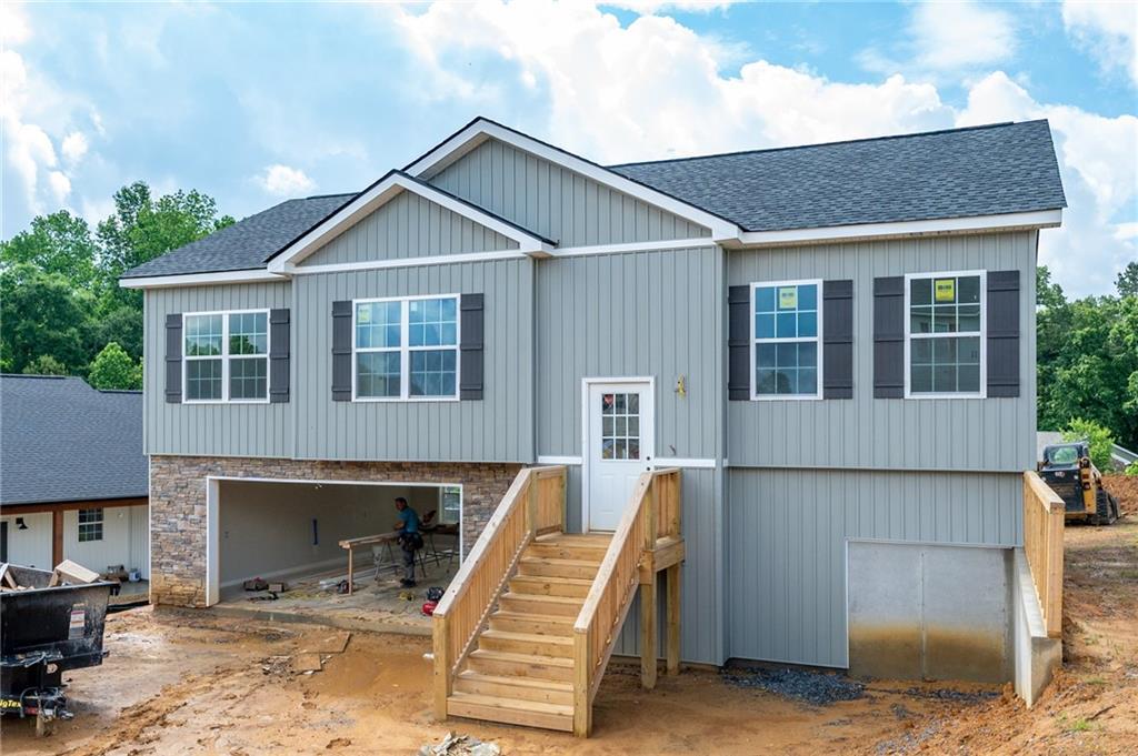 116 Westview Dr., Calhoun, GA 30701