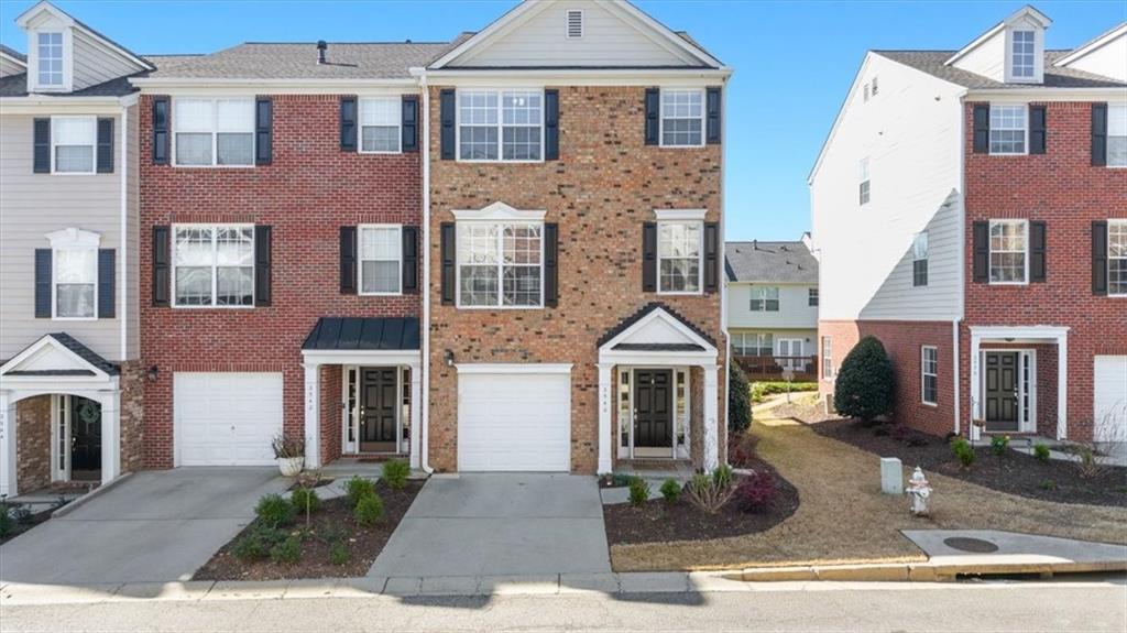 3540 Chattahoochee Summit Ln. #28, Atlanta, GA 30339