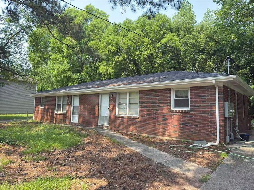 7062 Felton Ln., Mableton, GA 30126