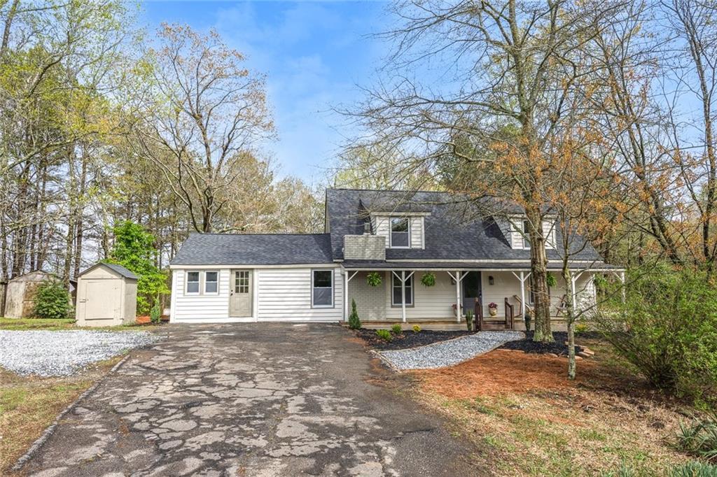 3346 Yellow Creek Rd., Ball Ground, GA 30107