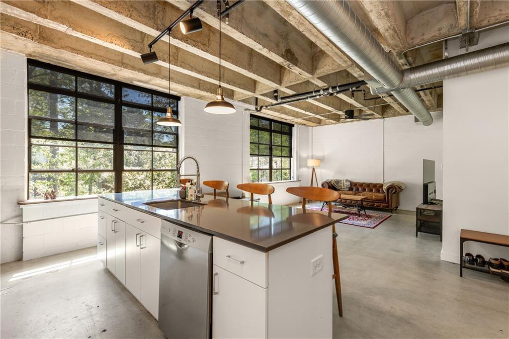 1065 United Ave. #208, Atlanta, GA 30316